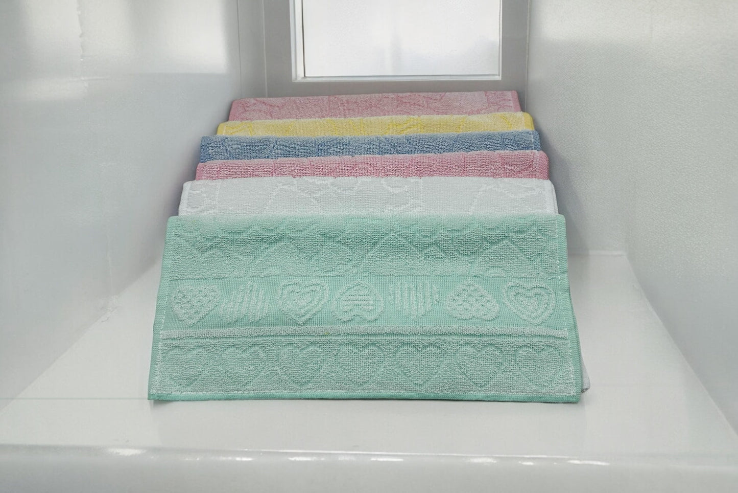 GC ArredoCasa Serviette Invité en Éponge 100% Coton - Modèle Herts - Couleurs Pastel - 60x105cm / 40x60cm - Lot de 6 Pièces