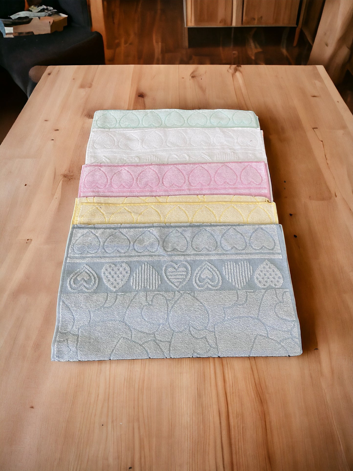 GC ArredoCasa Serviette Invité en Éponge 100% Coton - Modèle Herts - Couleurs Pastel - 60x105cm / 40x60cm - Lot de 6 Pièces
