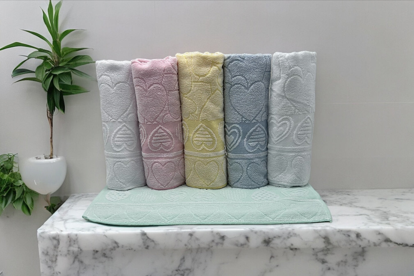 GC ArredoCasa Serviette Invité en Éponge 100% Coton - Modèle Herts - Couleurs Pastel - 60x105cm / 40x60cm - Lot de 6 Pièces