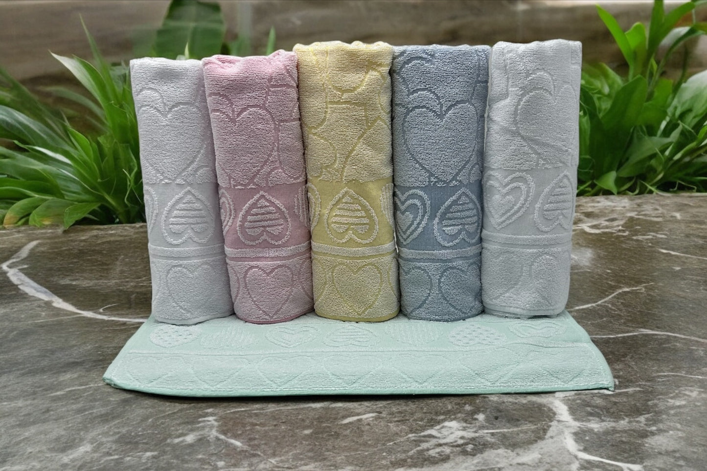 GC ArredoCasa Serviette Invité en Éponge 100% Coton - Modèle Herts - Couleurs Pastel - 60x105cm / 40x60cm - Lot de 6 Pièces