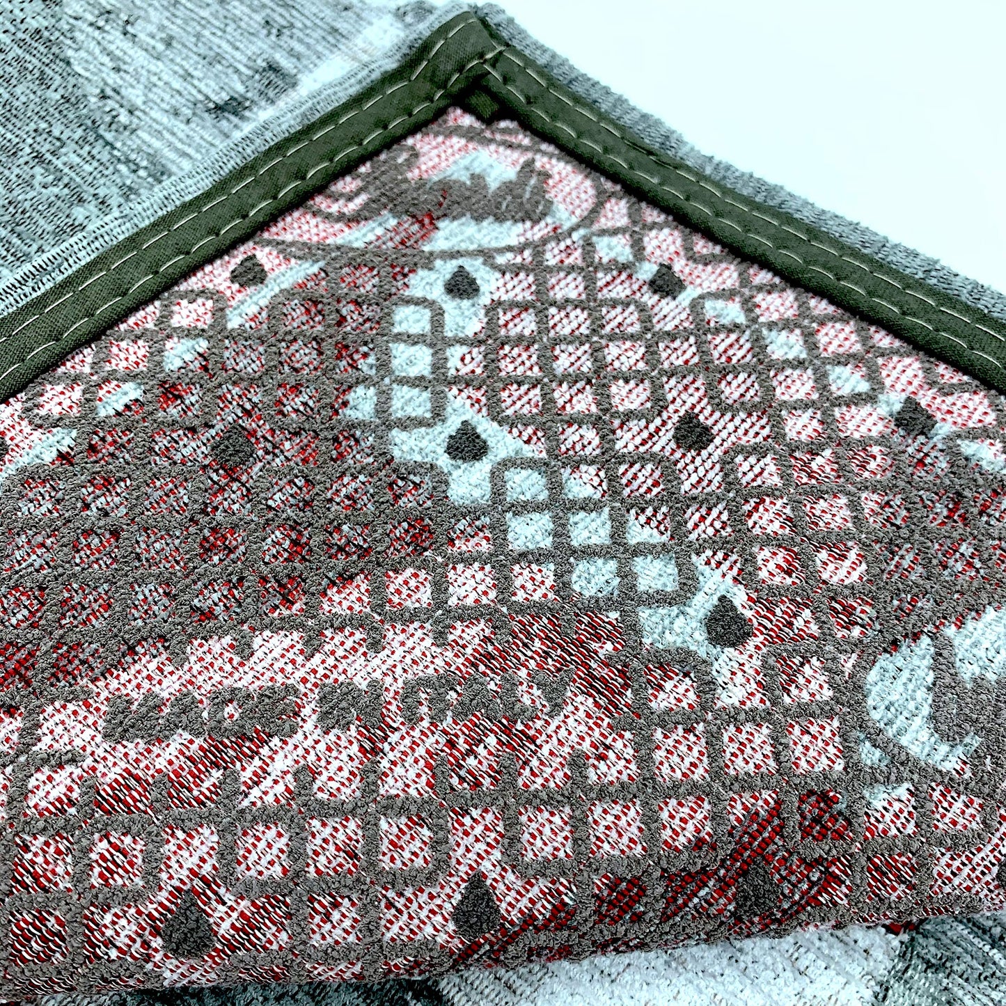 GC ARREDOCASA Tappeto Antiscivolo Made in Italy - Passatoia Moderna con Disegno Geometrico Hypnotic - Lavabile - Tappeto Runner Lungo Colorato